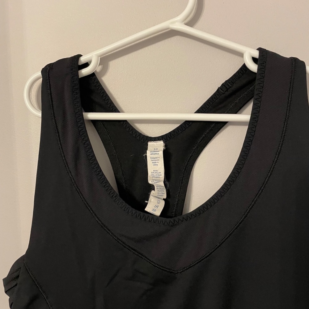 Lululemon Tank - Picture 2 of 3